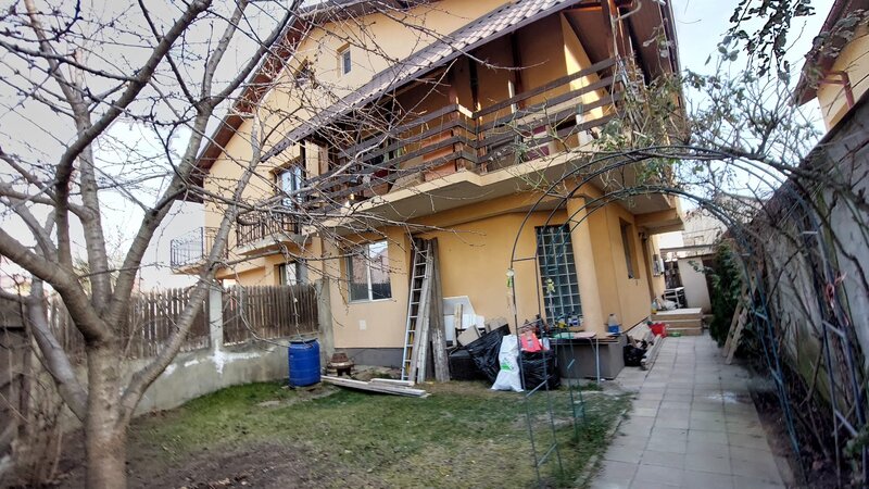 Toamnei nr. 52, Bucuresti.