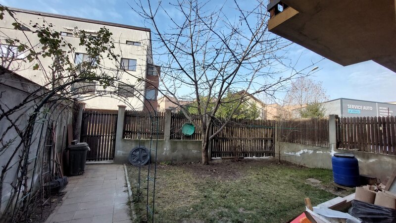 Toamnei nr. 52, Bucuresti.